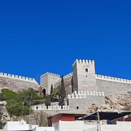 Casita La Paloma Bonita Del Pescador Hasta 5 Personas En El Casco Antiguo La Medina Centro Almeria Bajo Alcazaba Terraza Buena Vista Parking Privado Y Sabanas En Opcion ภายนอก รูปภาพ