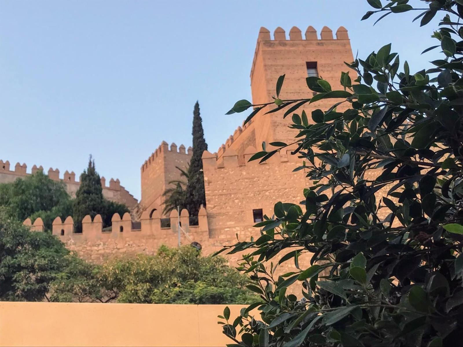 Casita La Paloma Bonita Del Pescador Hasta 5 Personas En El Casco Antiguo La Medina Centro Almeria Bajo Alcazaba Terraza Buena Vista Parking Privado Y Sabanas En Opcion ภายนอก รูปภาพ